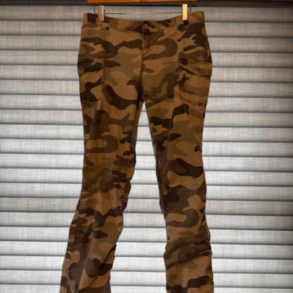 BODY CENTRAL CAMO